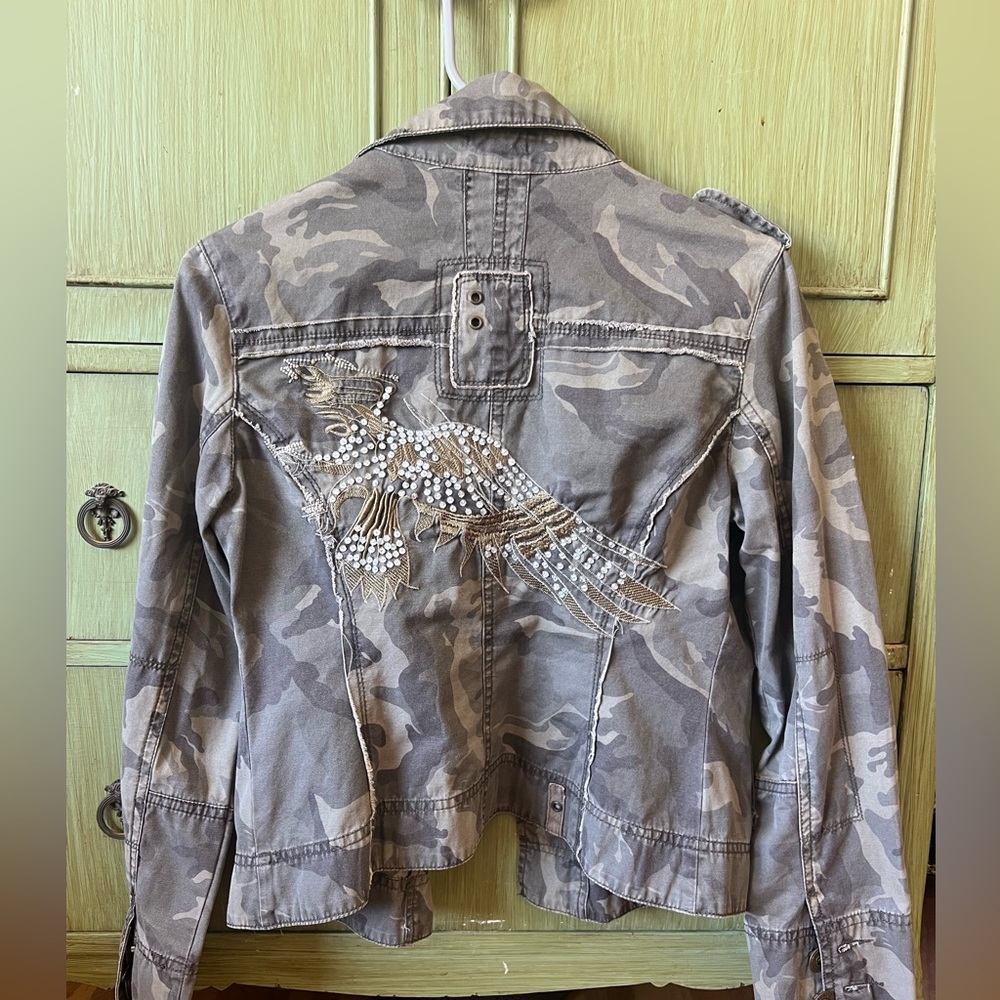 Army patterned jacket, size medium! - Picture 2 of 3